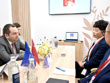 пмэф-2026: порт Мурманск встретит контейнеровоз NewNew Shipping Line в августе 2026 года - фото - 3
