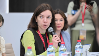 светлана Панфилова на ПМЭФ-2026: Мурманская область задает новый вектор сотрудничества между Россией и Китаем - фото - 8